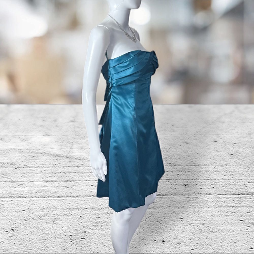 Jessica Simpson Strapless Ruffle Back Teal‎ Mini Dress - Picture 8 of 8